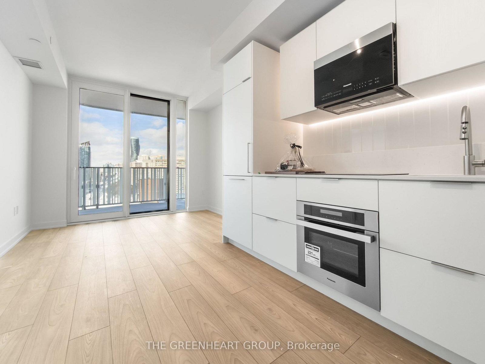 1-fairview-road-mississauga-ontario-w12769338
