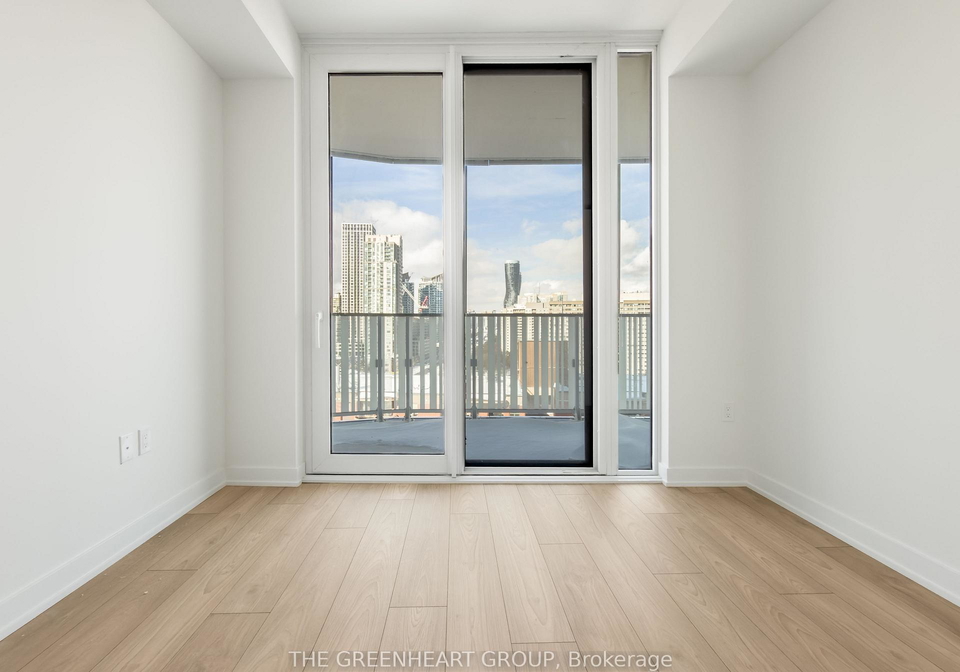1-fairview-road-mississauga-ontario-w12769338