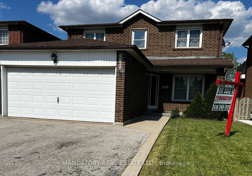 4028-longo-circle-mississauga-ontario-w12769352