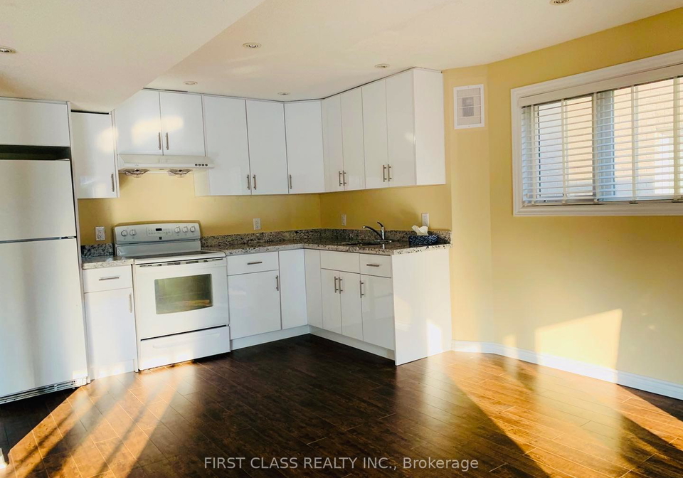 2558-nichols-drive-oakville-ontario-w12769356