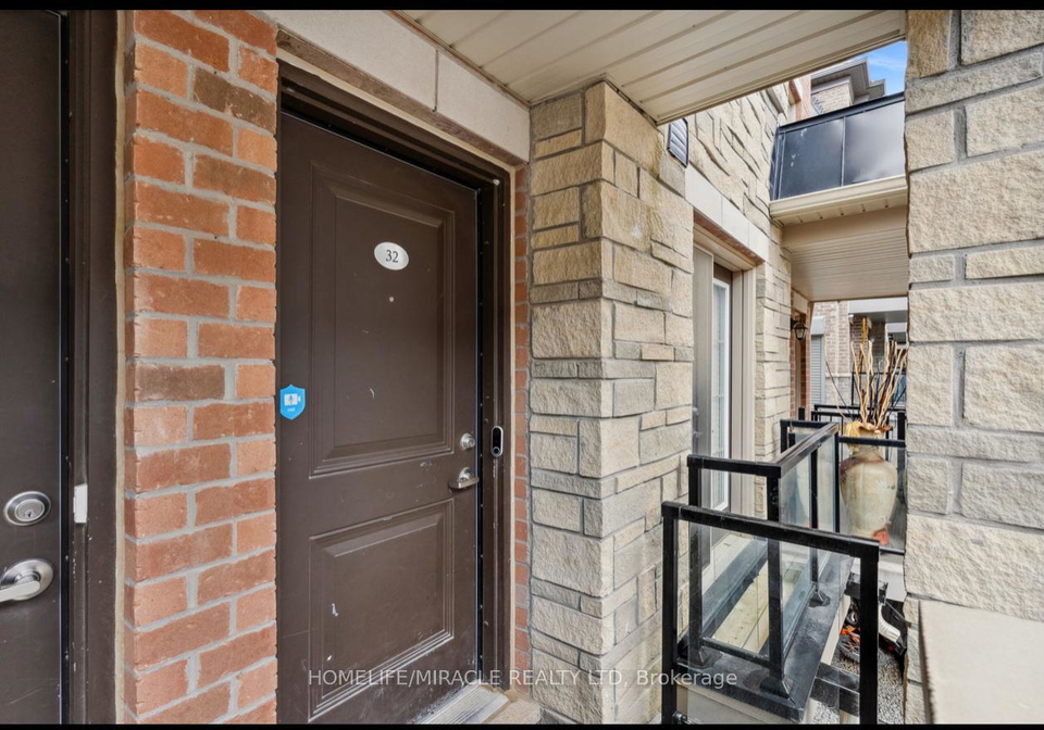 200-veterans-drive-brampton-ontario-w12769396