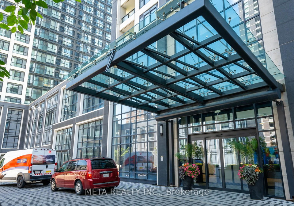 7-mabelle-avenue-etobicoke-ontario-w12769532
