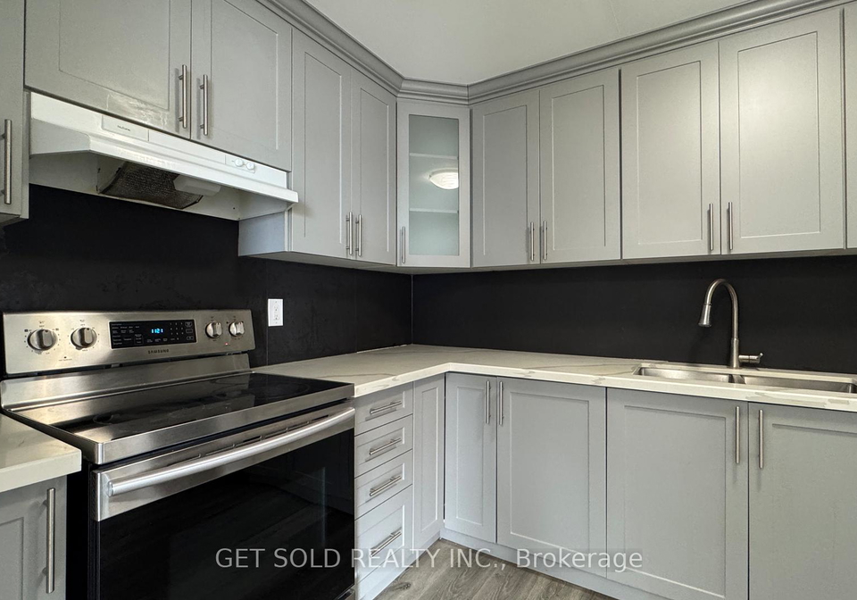 145-hillcrest-avenue-mississauga-ontario-w12769640