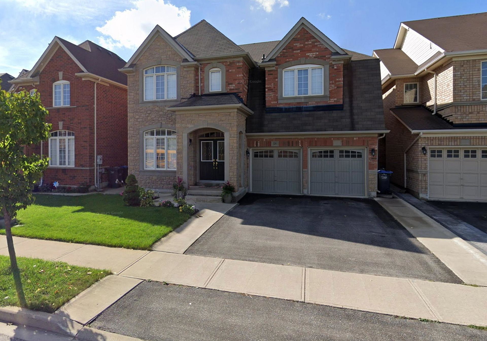 18-treegrove-crescent-brampton-ontario-w12769730