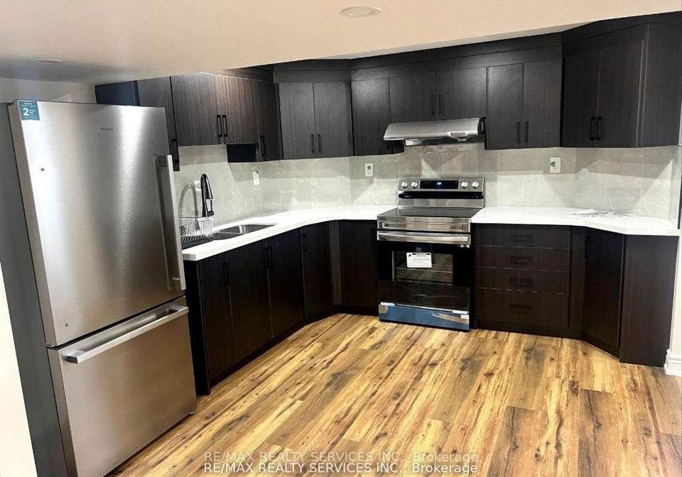 18-treegrove-crescent-brampton-ontario-w12769730