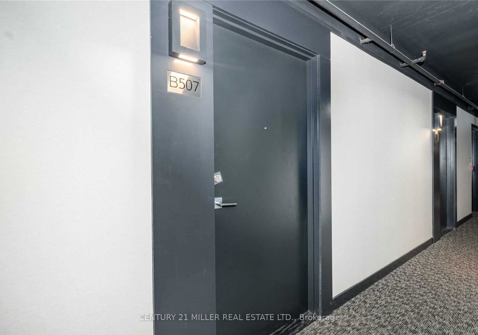 5240-dundas-street-burlington-ontario-w12769772