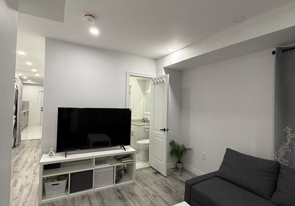 10-louvain-street-toronto-ontario-w12769810