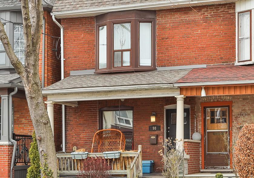 98-uxbridge-avenue-toronto-ontario-w12770204