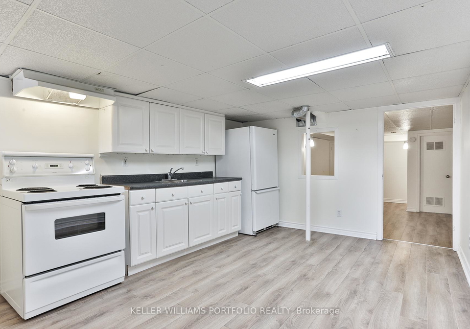 98-uxbridge-avenue-toronto-ontario-w12770204