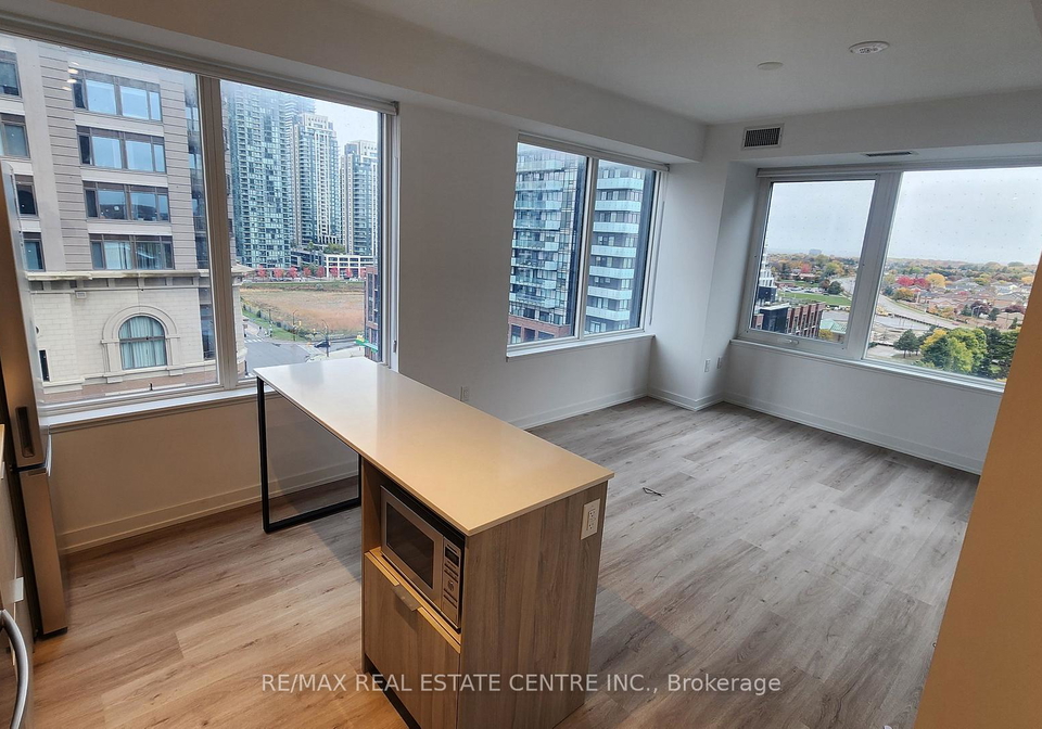 395-square-one-drive-mississauga-ontario-w12770278