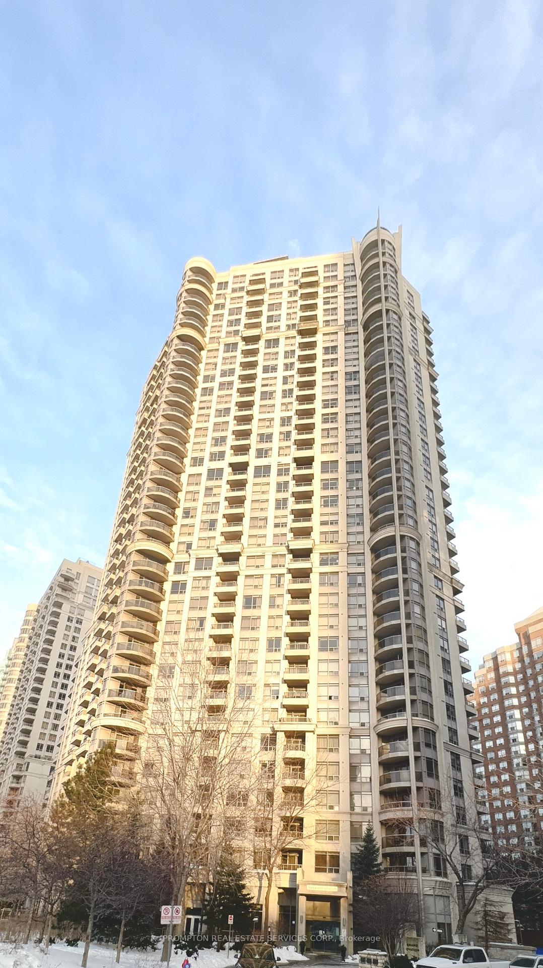 310-burnhamthorpe-road-w-mississauga-ontario-w12770820