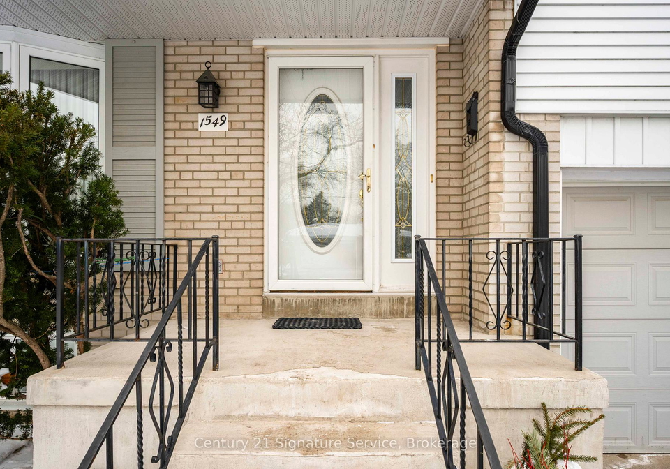 1549-sherway-drive-mississauga-ontario-w12770990
