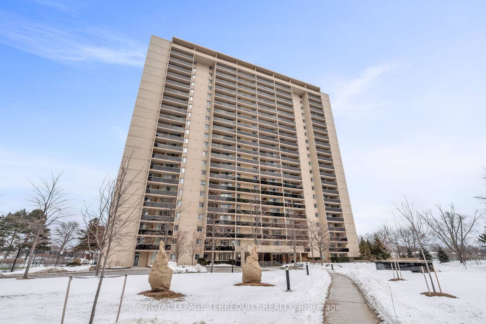 812-burnhamthorpe-road-etobicoke-ontario-w12771472
