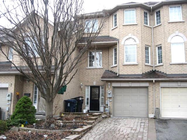 9-formula-court-etobicoke-ontario-w12771558