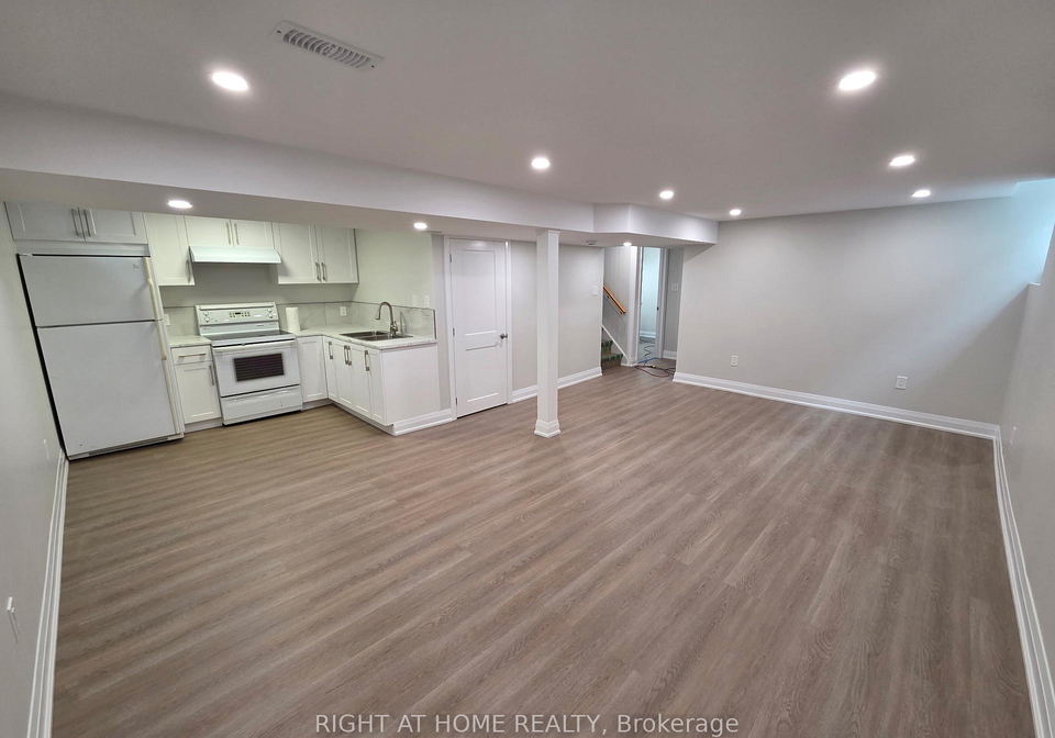 6245-millers-grove-mississauga-ontario-w12772578