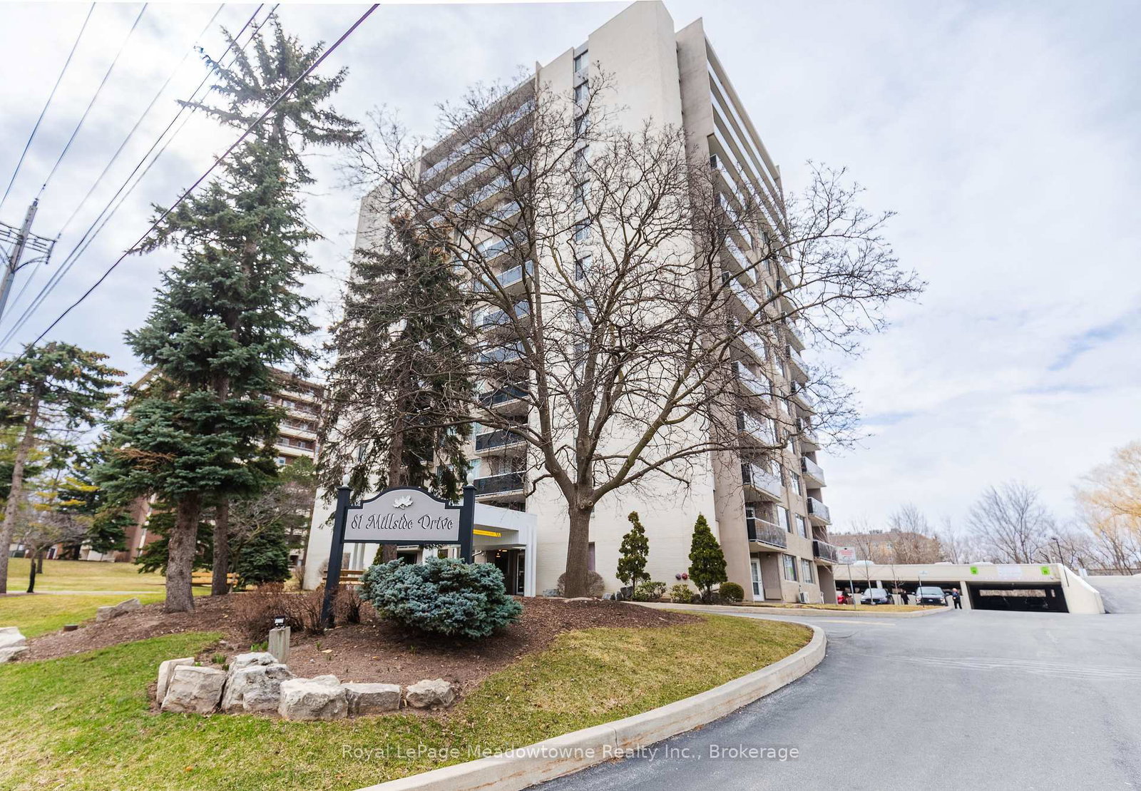 81-millside-drive-milton-ontario-w12772874