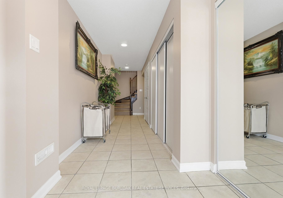 165-hampshire-way-milton-ontario-w12773164