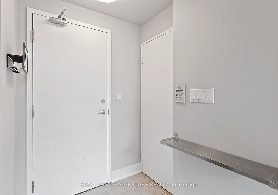 200-manitoba-street-etobicoke-ontario-w12773374