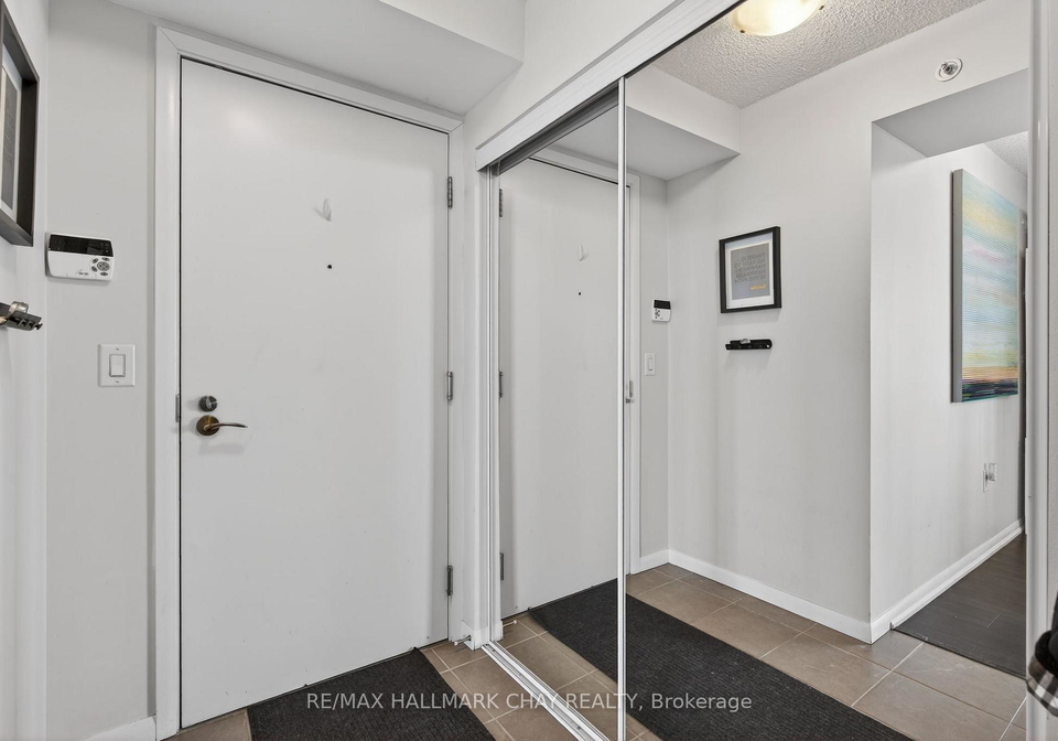 830-lawrence-avenue-w-north-york-ontario-w12773538