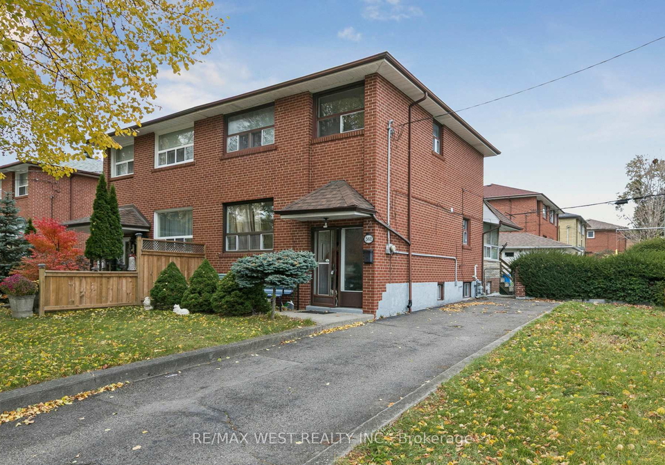 562-alliance-avenue-toronto-ontario-w12773632