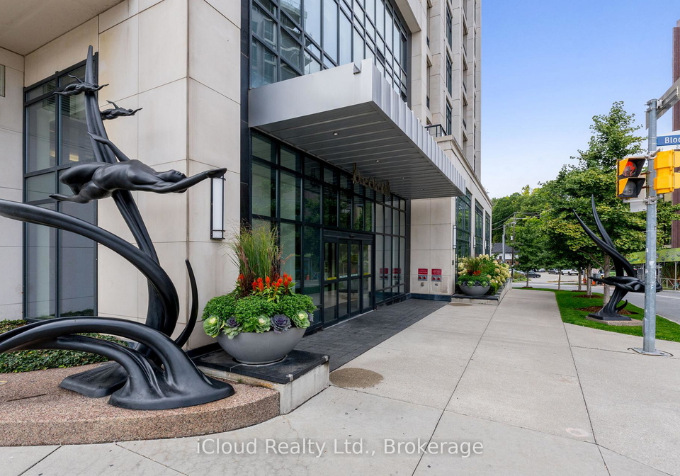 1-old-mill-drive-toronto-ontario-w12773634