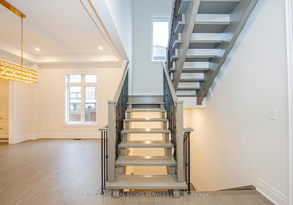 1217-ironbridge-road-oakville-ontario-w12773676