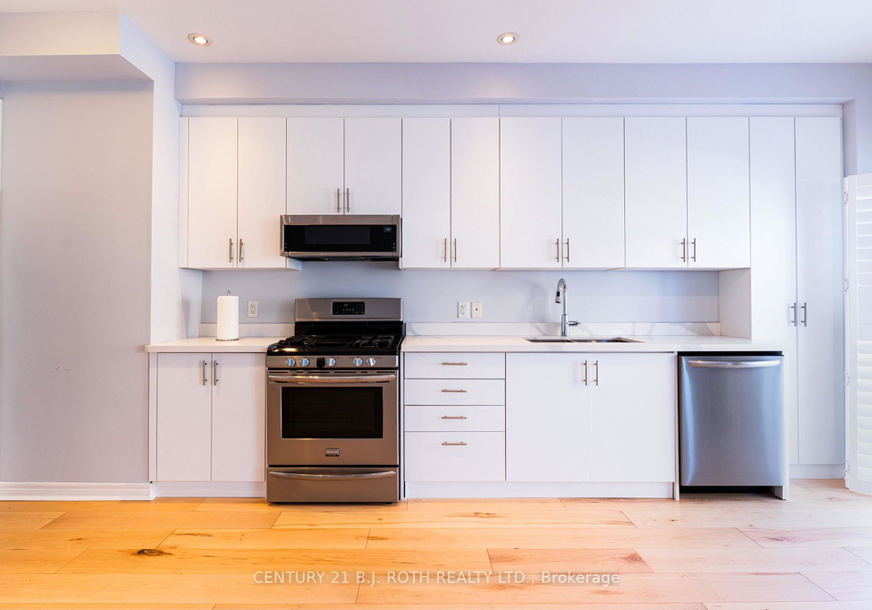 3047-eberly-woods-drive-oakville-ontario-w12774228