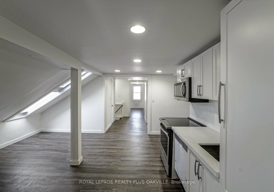 564-lyons-lane-oakville-ontario-w12774620