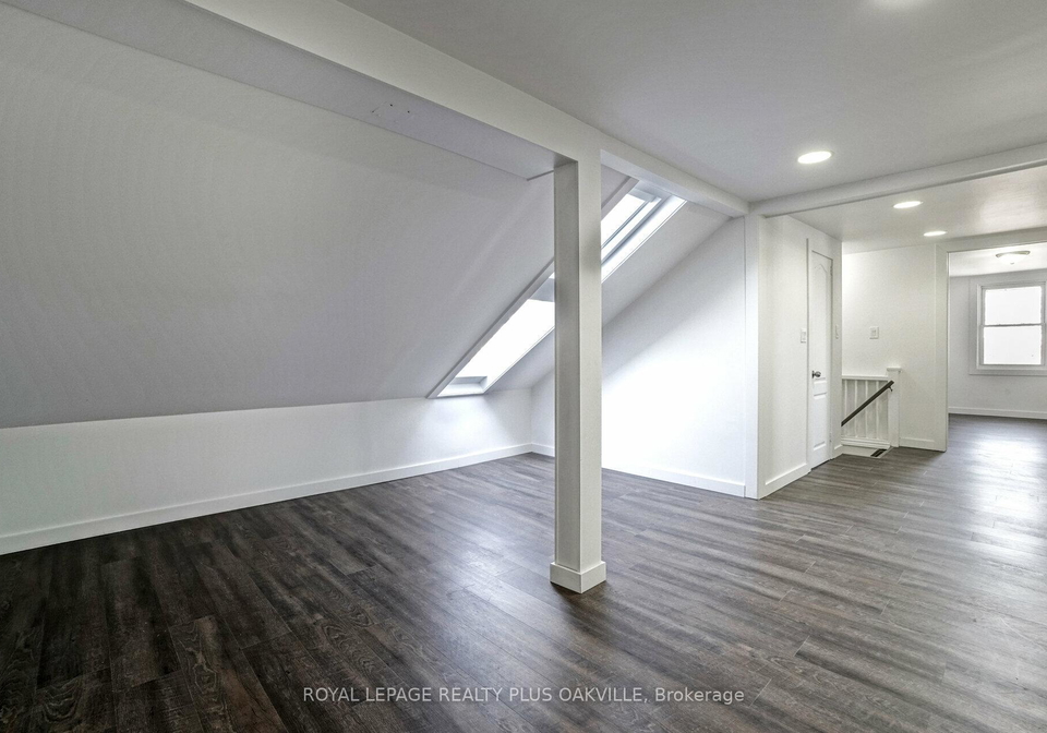 564-lyons-lane-oakville-ontario-w12774620