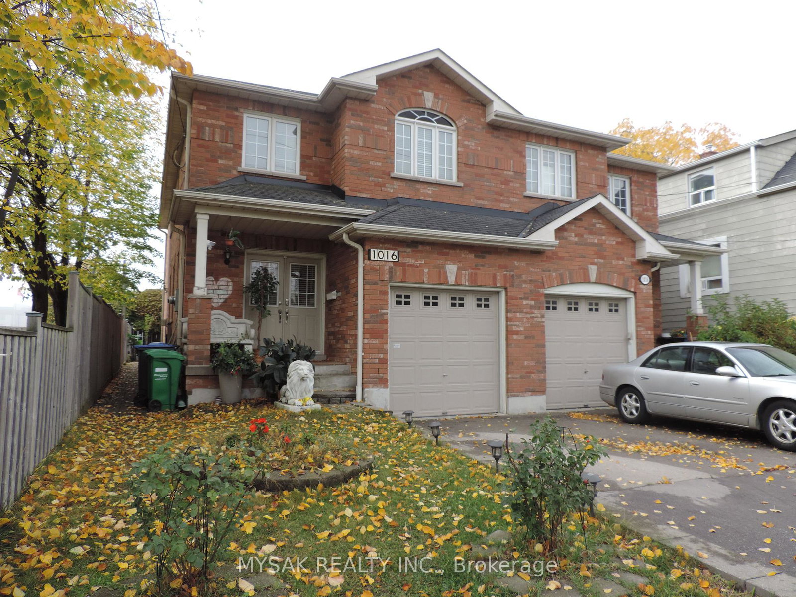 1016-caven-street-mississauga-ontario-w12774770