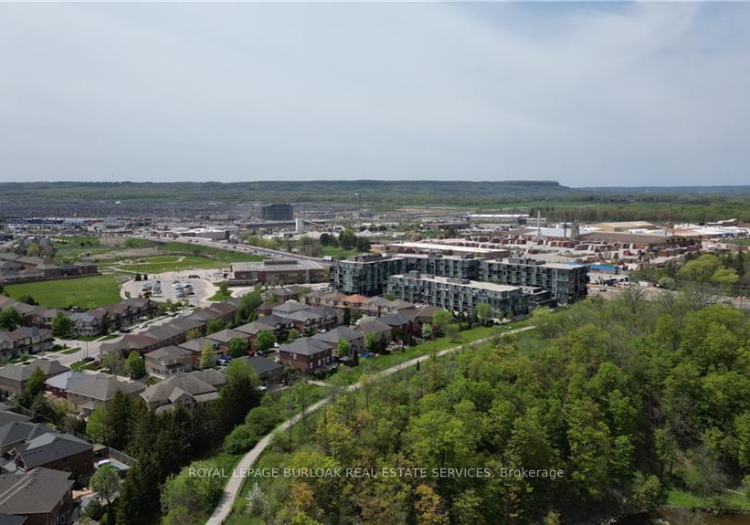 5240-dundas-street-burlington-ontario-w12774952