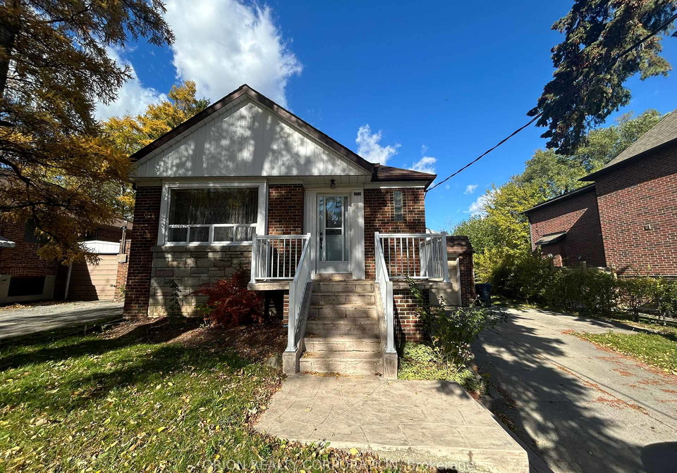 252-viewmount-avenue-north-york-ontario-w12775116