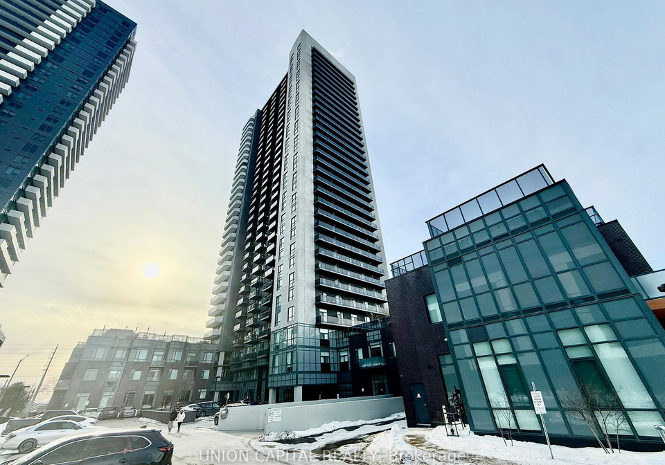 8-nahani-way-mississauga-ontario-w12775176