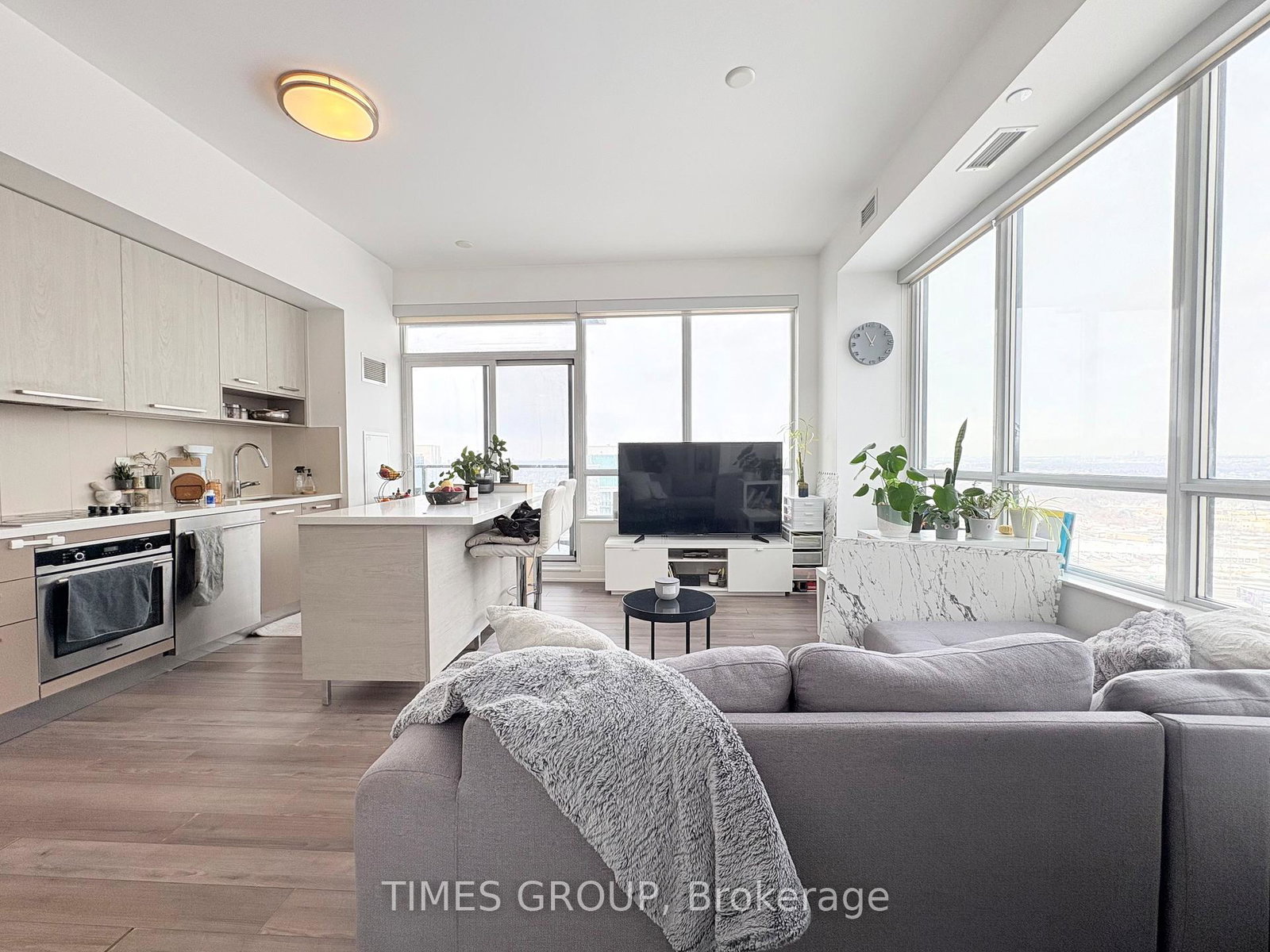 36-park-lawn-road-etobicoke-ontario-w12775382