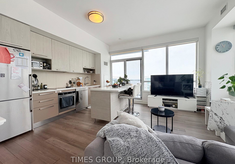 36-park-lawn-road-etobicoke-ontario-w12775382