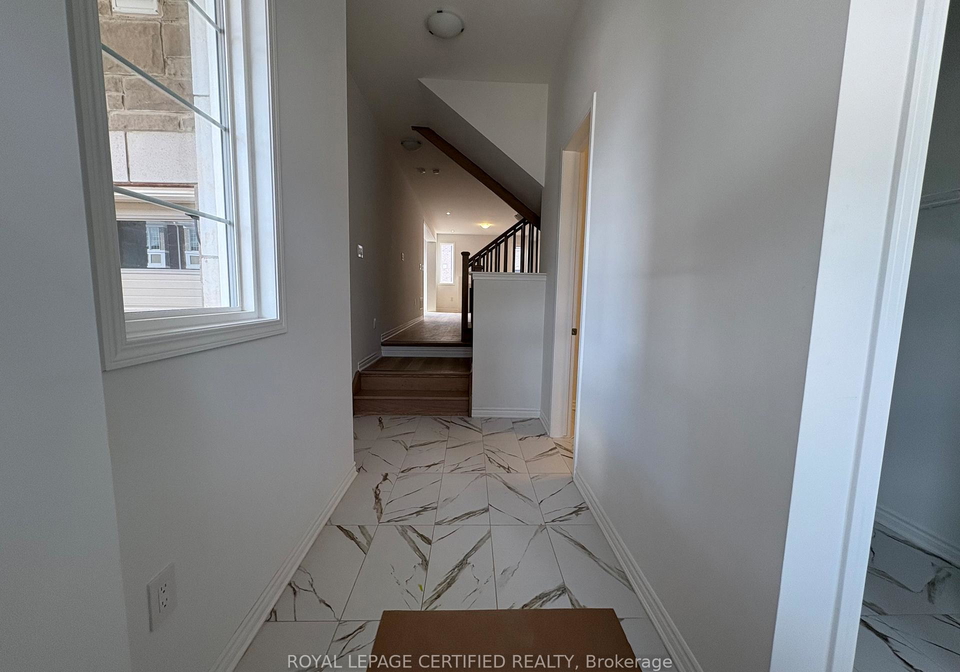 1368-copley-court-milton-ontario-w12775476