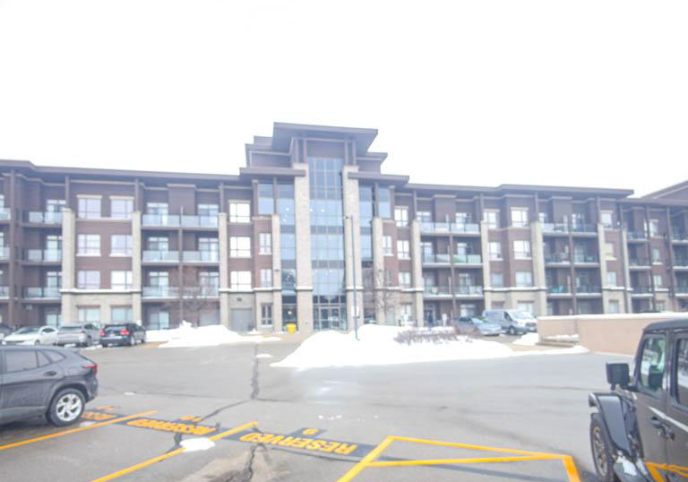 5010-corporate-drive-burlington-ontario-w12775548