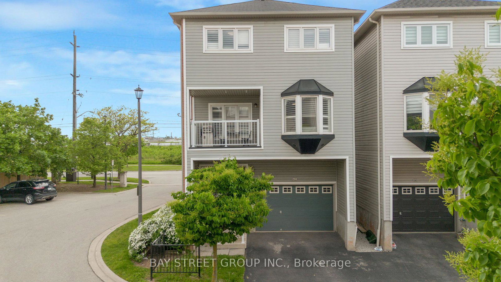 5090-fairview-street-burlington-ontario-w12775566