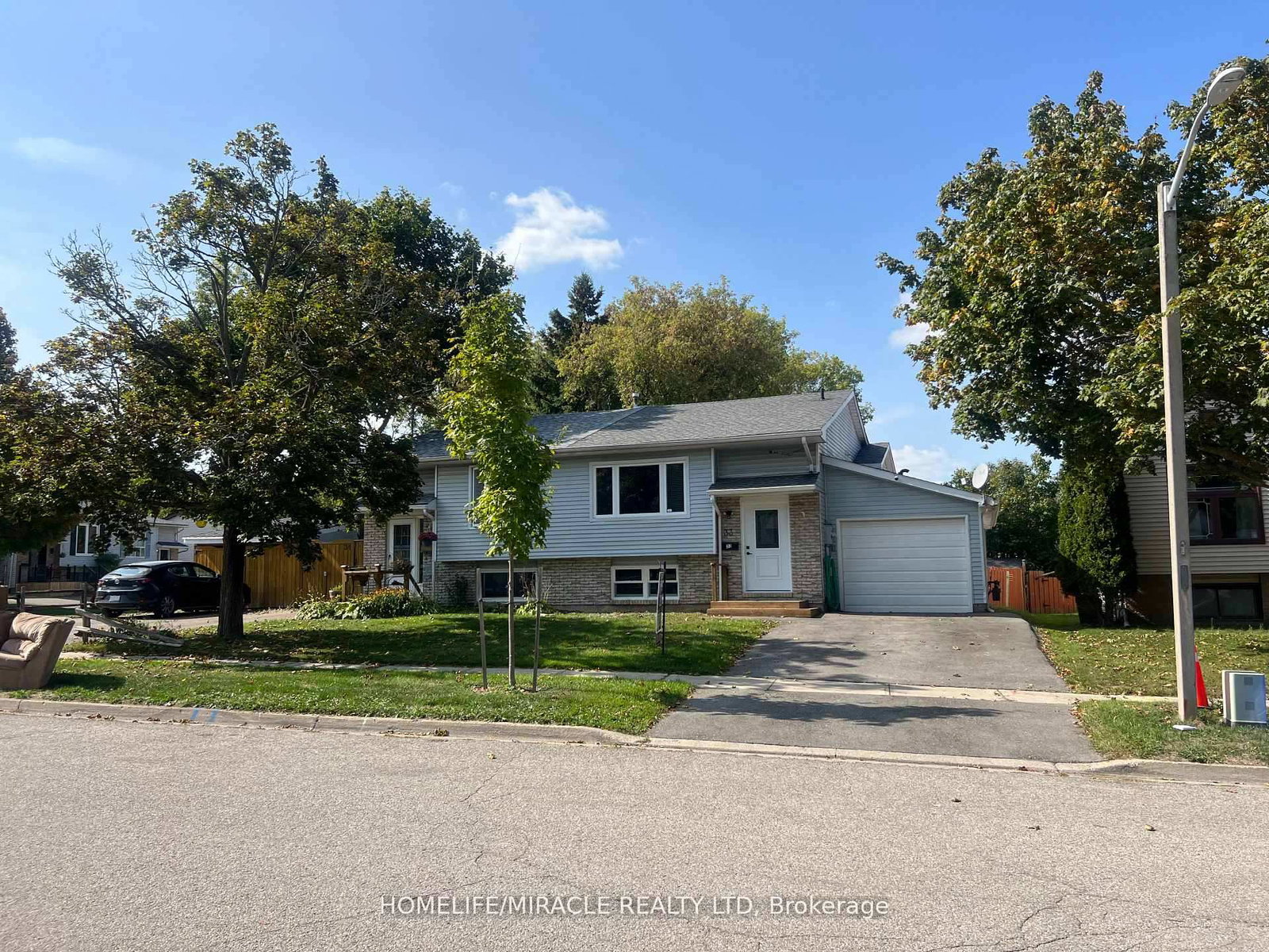 33-quarry-drive-orangeville-ontario-w12775586