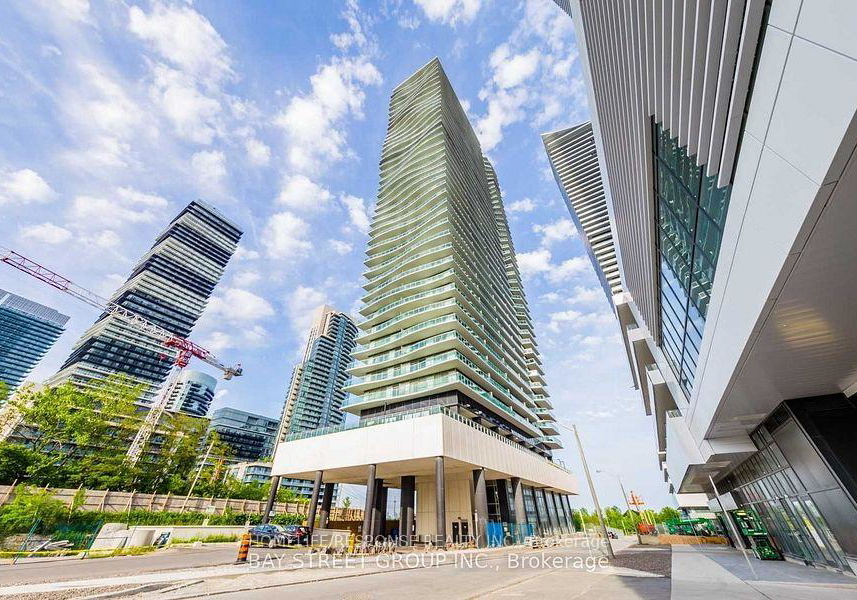 33-shore-breeze-drive-etobicoke-ontario-w12776068