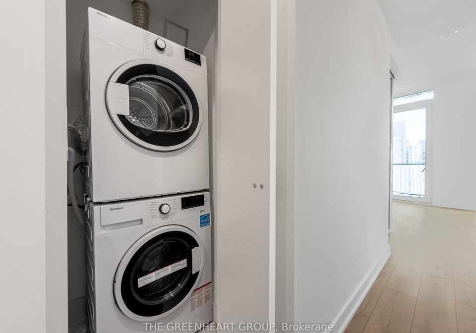 1-fairview-road-e-mississauga-ontario-w12776124