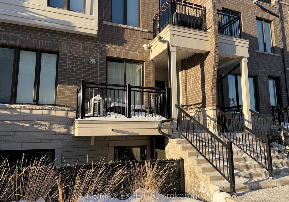 130-long-branch-avenue-etobicoke-ontario-w12776126