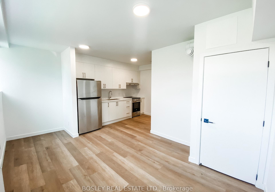 11-calvington-drive-york-ontario-w12776280