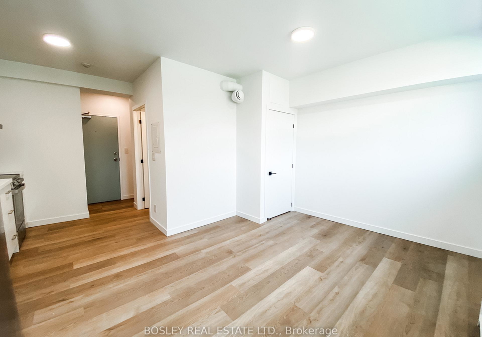 11-calvington-drive-york-ontario-w12776280