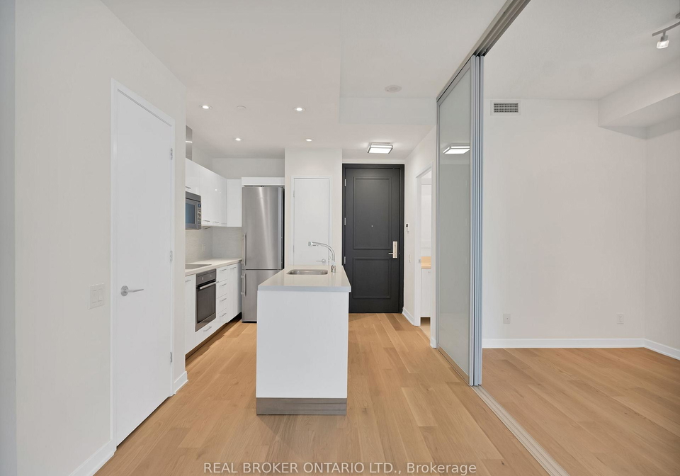 90-park-lawn-road-etobicoke-ontario-w12776404