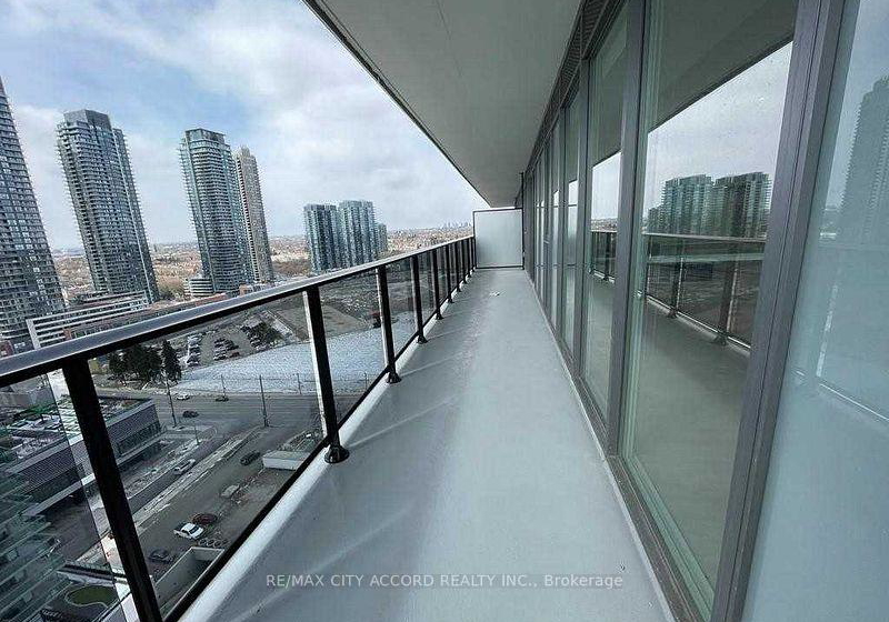 70-annie-craig-drive-etobicoke-ontario-w12776458