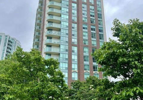 4889-kimbermount-avenue-nw-mississauga-ontario-w12776884