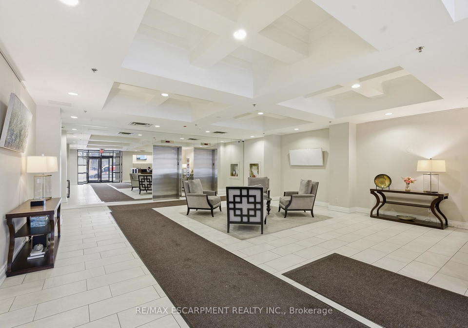 399-elizabeth-street-burlington-ontario-w12776958
