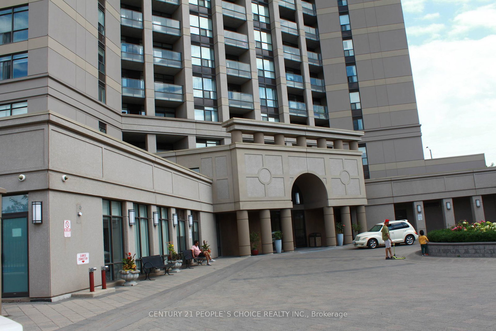 220-forum-drive-mississauga-ontario-w12777158