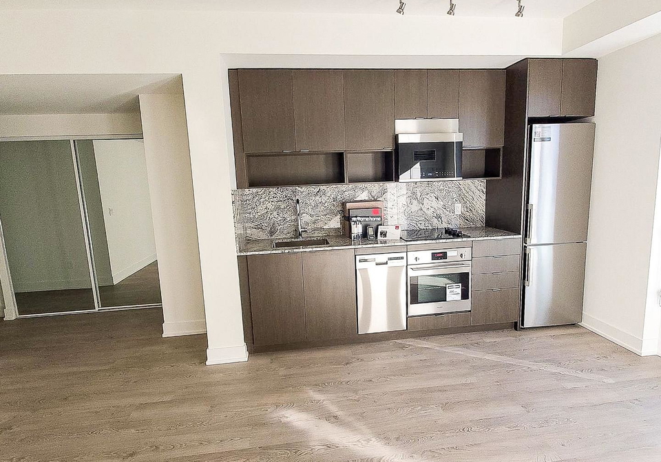 9-mabelle-avenue-etobicoke-ontario-w12777316